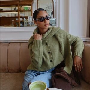 Everlane THE COCOON CREW IN ALPACA